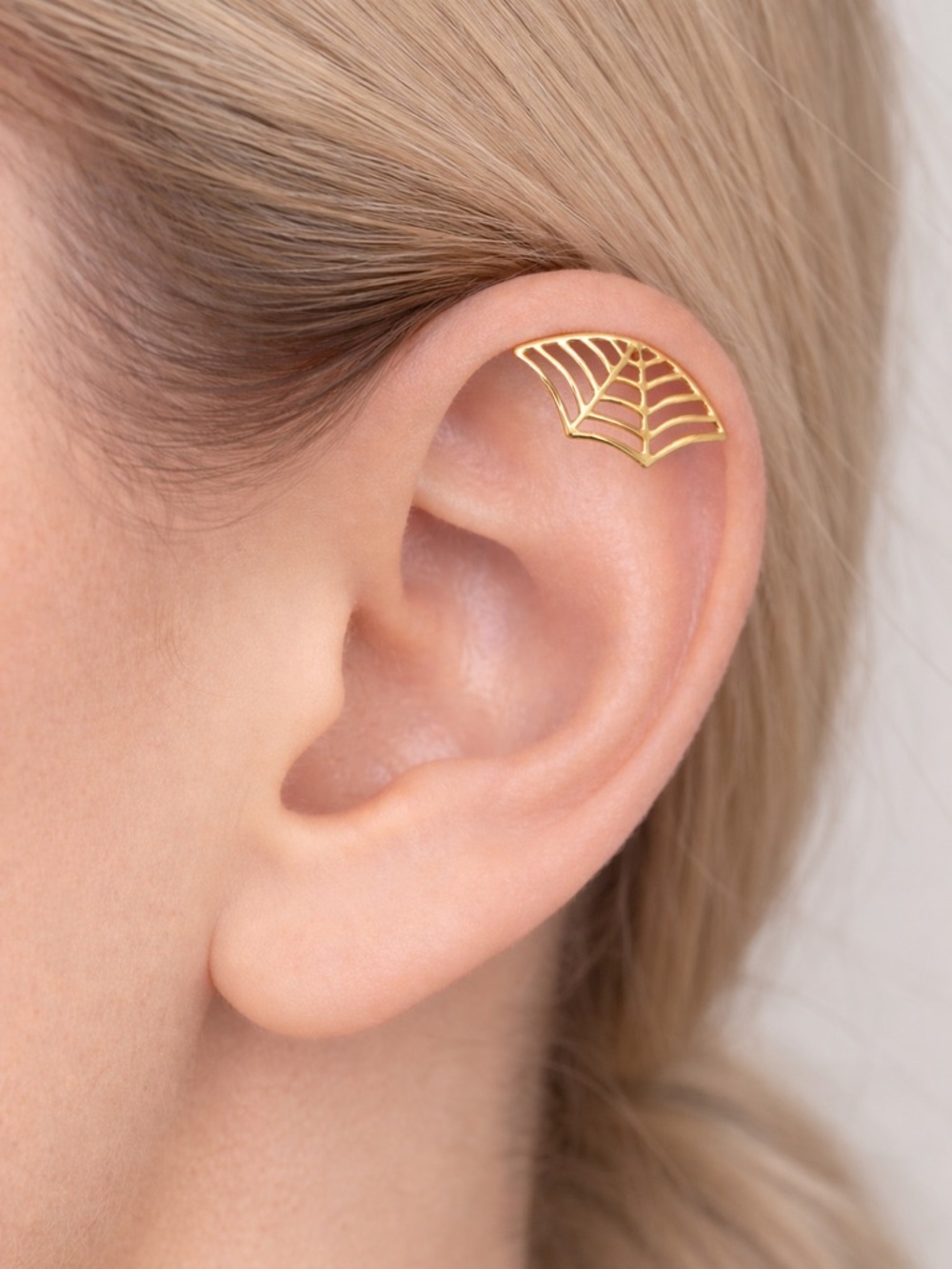 Spiderweb Earring Mini Barbell New